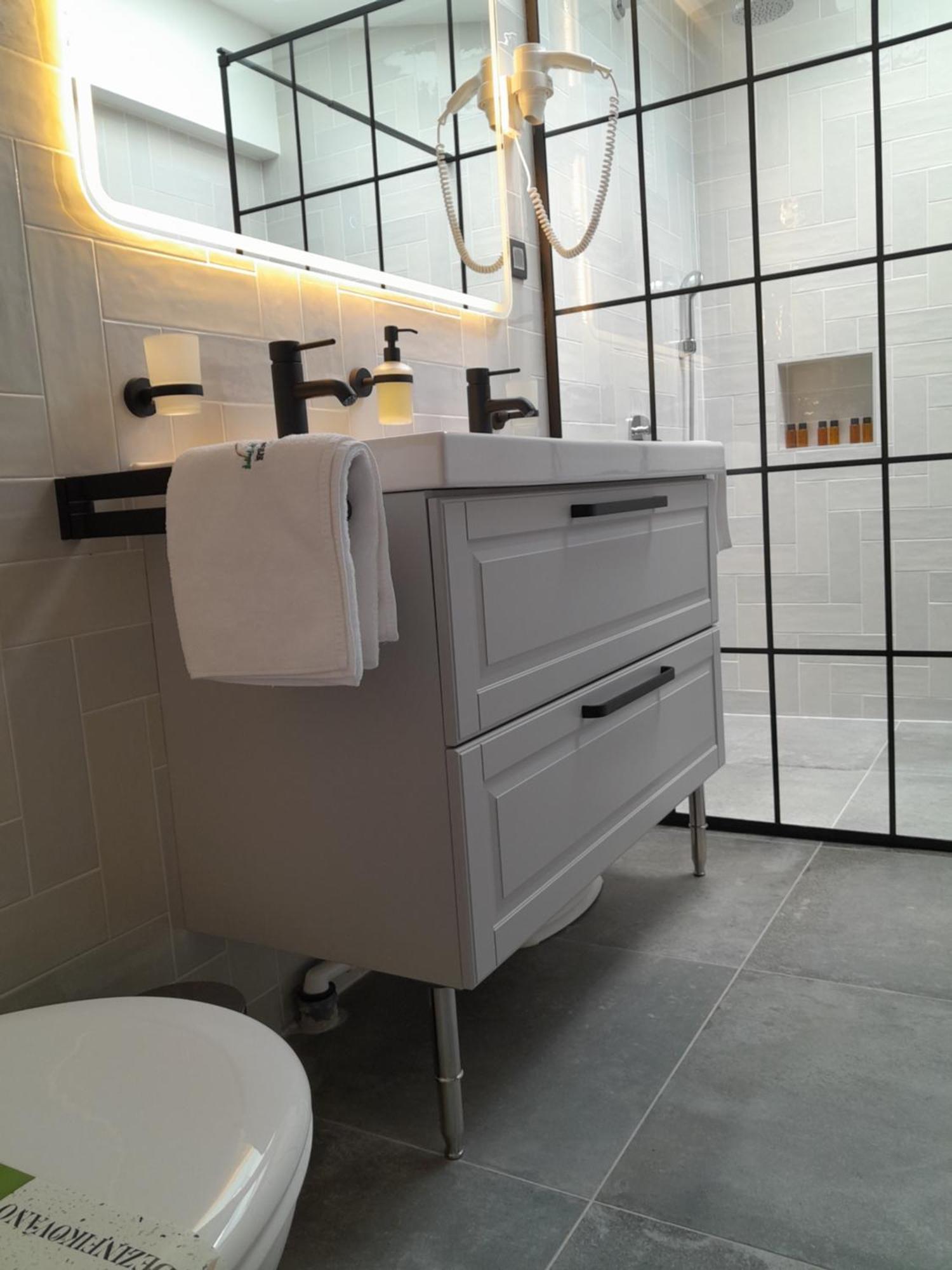 Nica Wood Villa Sremska Kamenica Luaran gambar
