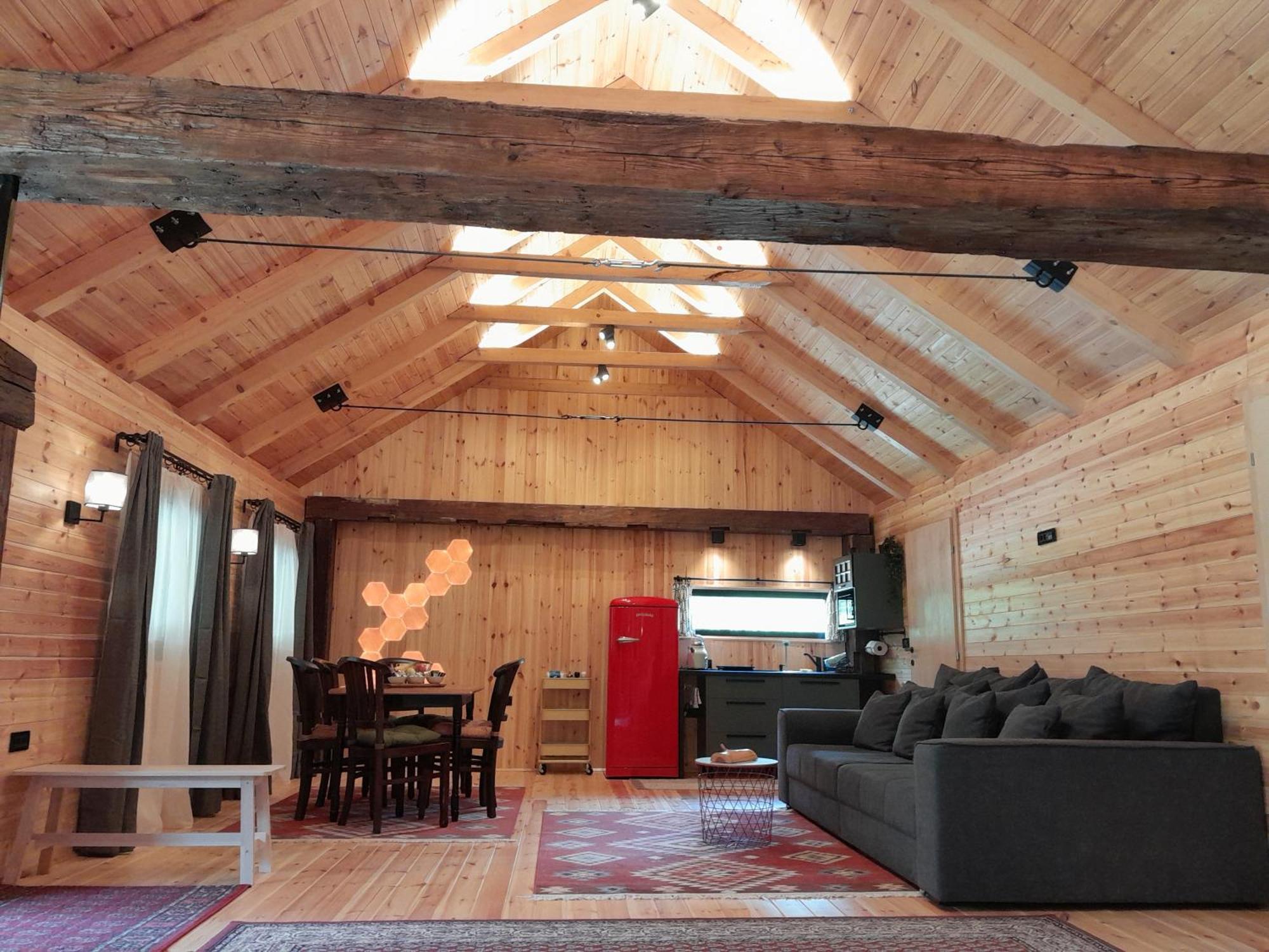 Nica Wood Villa Sremska Kamenica Luaran gambar